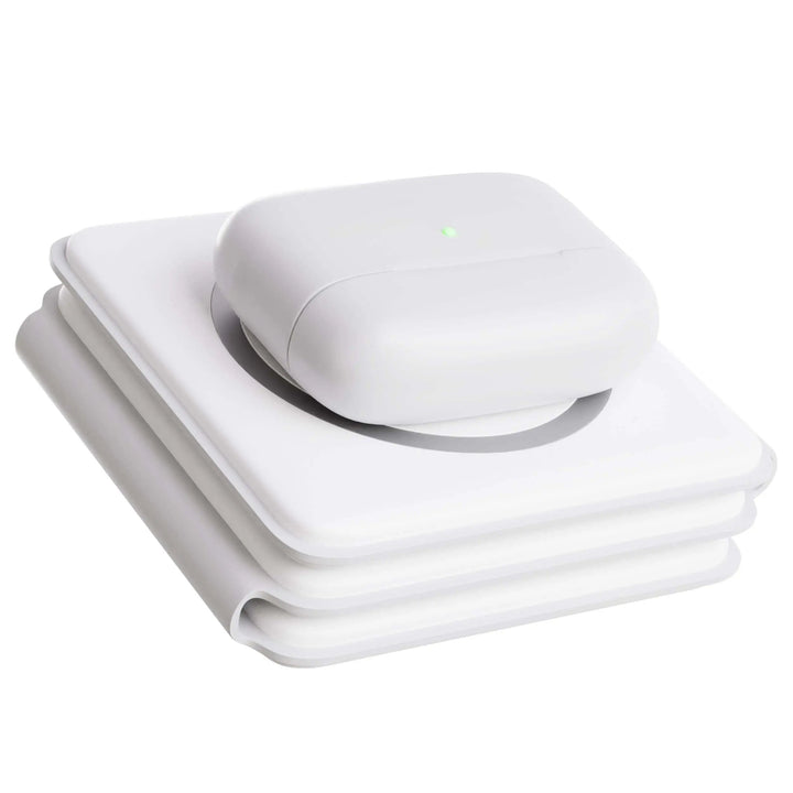 https://cdn.shopify.com/s/files/1/0755/5720/8300/files/black-3-in-1-foldable-wireless-charger-for-iphone-apple-watch-airpods-compact-sleek-design-for-easy--6.jpg?v=1764366812