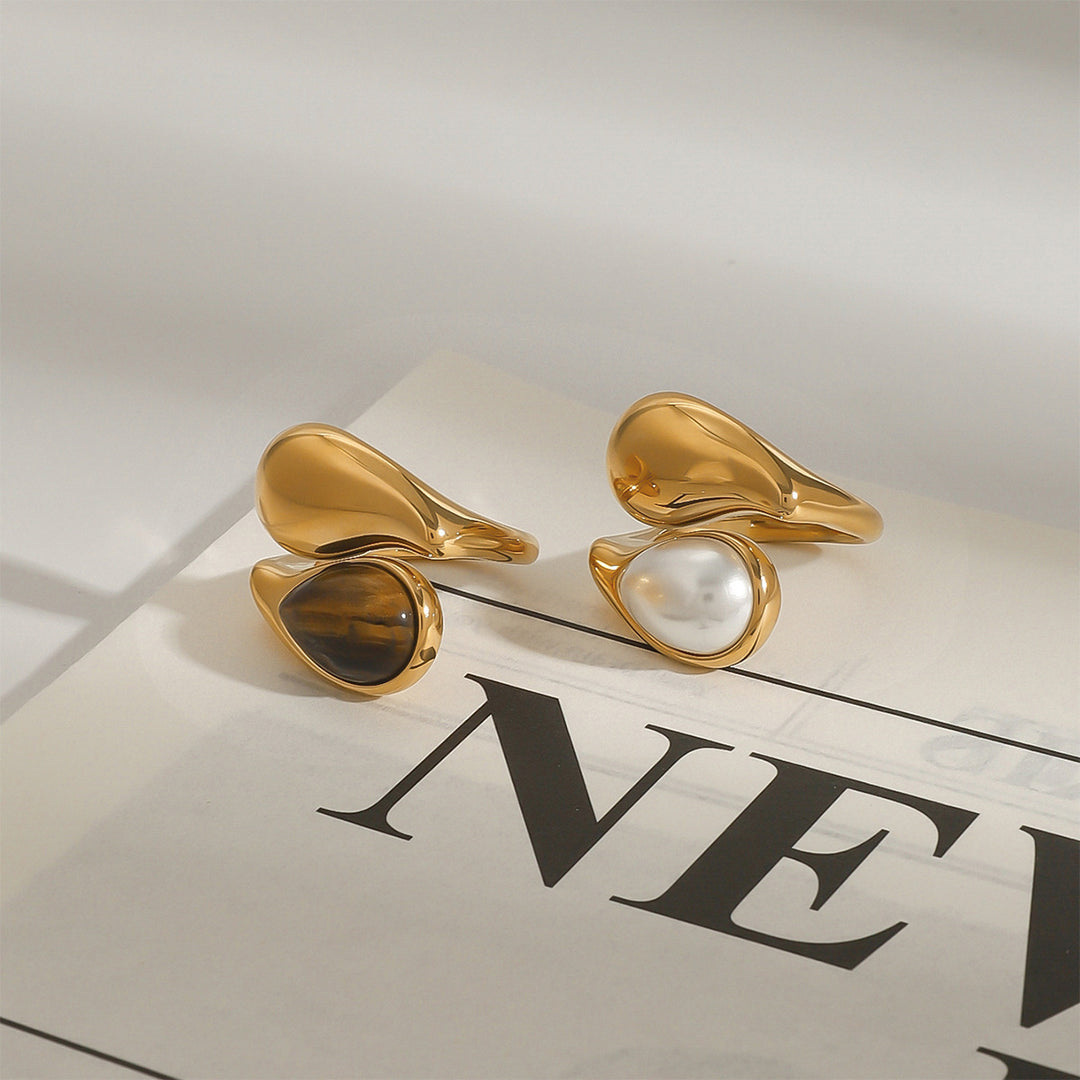 Mara Amber Pearl Ring