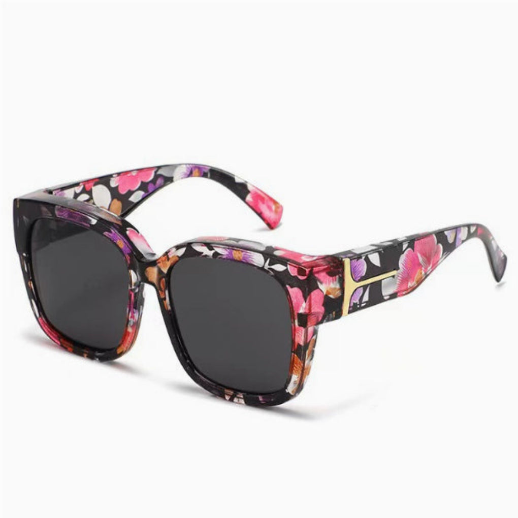 New Fashionable Myopia Glasses With Large Square Frames