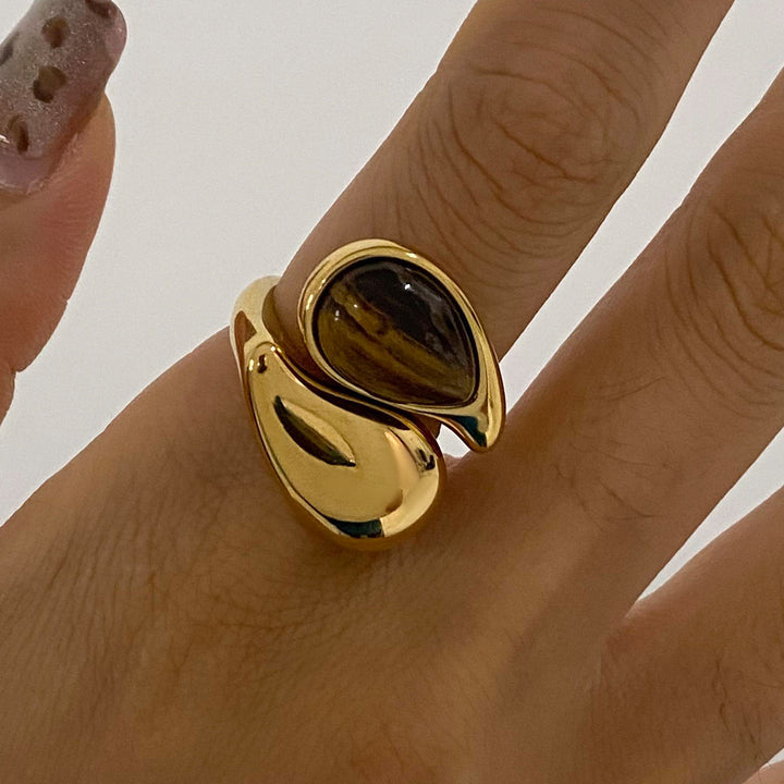 Mara Amber Pearl Ring