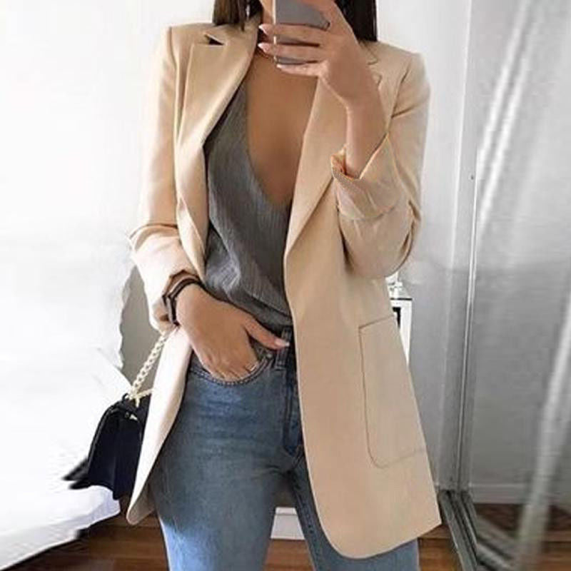 Blazer – Radiant Elegance and Contemporary Refinement