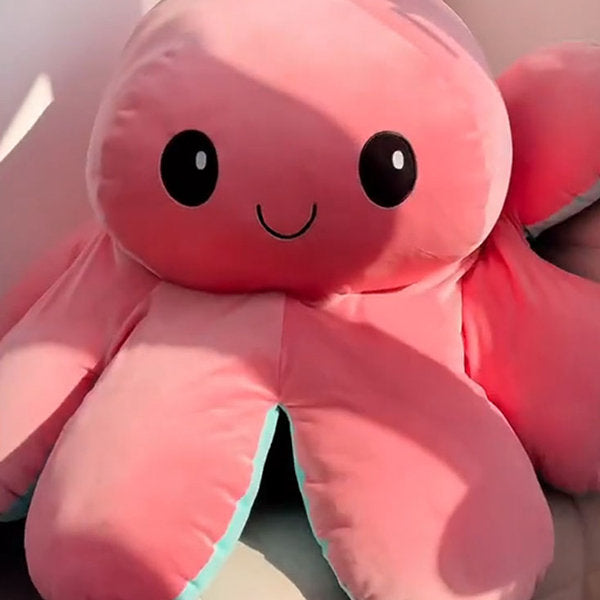 Freundlicher Plüsch-Oktopus für die Kleinsten