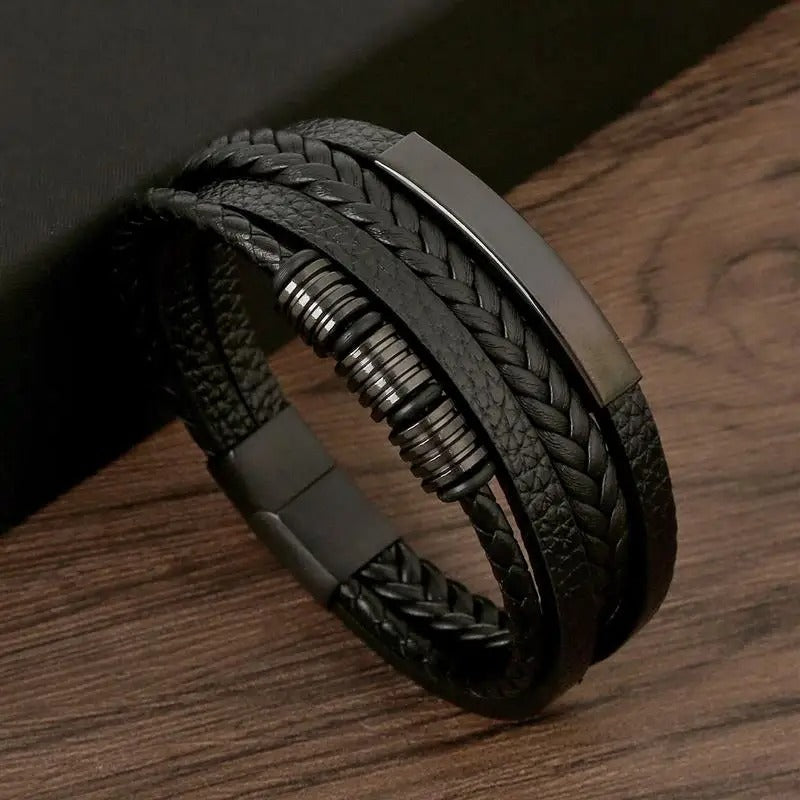 Majestic Vintage Bracelet – Luxury Leather Style