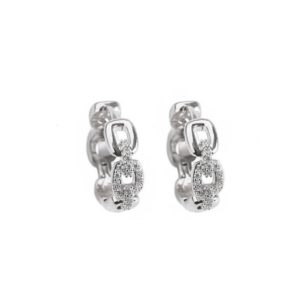 Dainty Chic Diamond-studded Earrings For The Fashion-forward