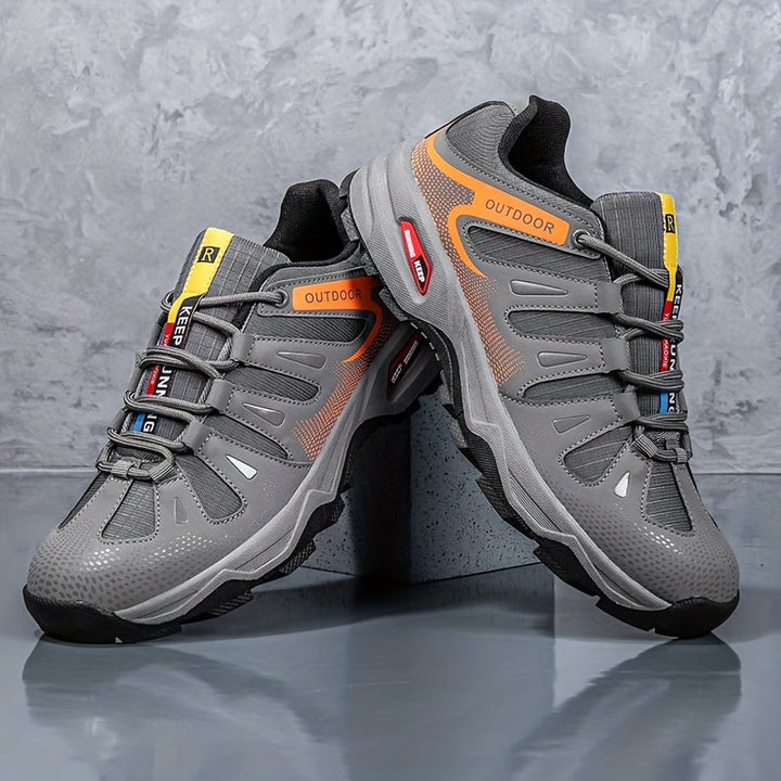 Fashionable Men's Hiking Shoes - PeakPioneer
