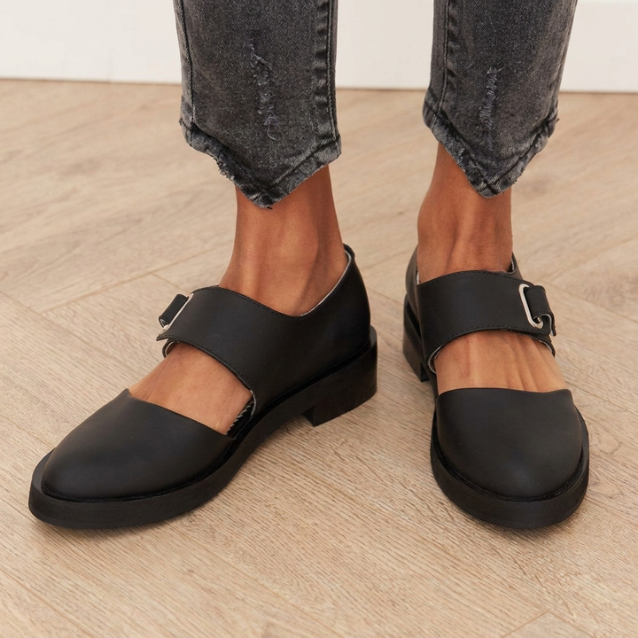 Women’s Low Heel Square Toe Buckle Shoes