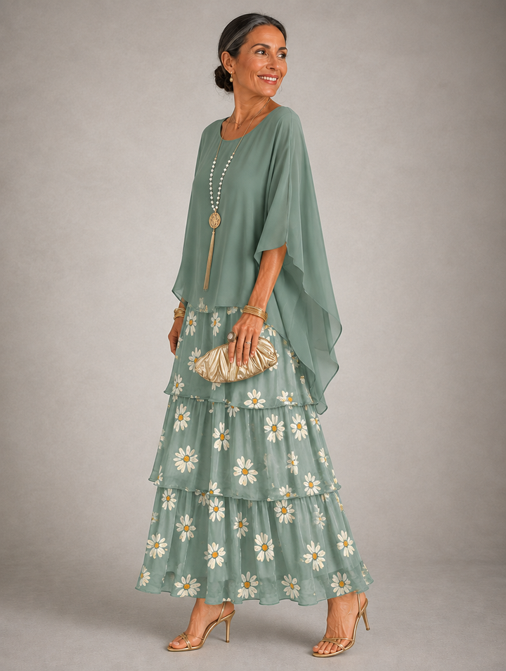 Elegant, flowing maxi dress