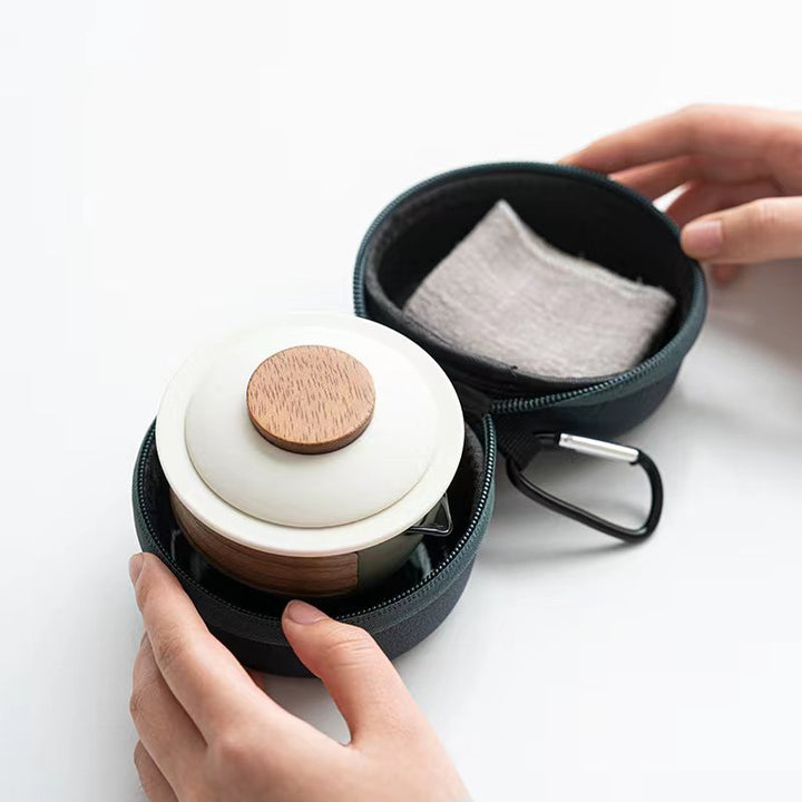 Portable and Stylish Tea Set - SipMate