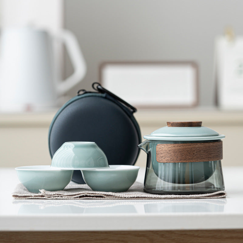 Portable and Stylish Tea Set - SipMate