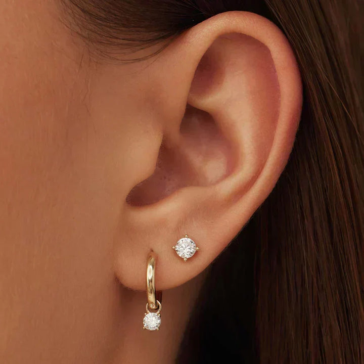 Soft Gold Earrings with an Elegant Little Stone