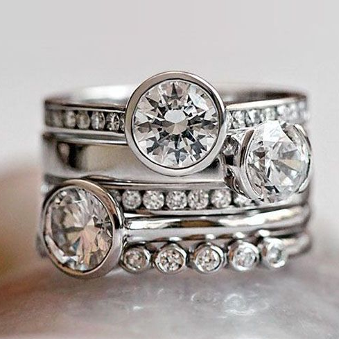 Refined Silver Ring with Sparkling Crystals