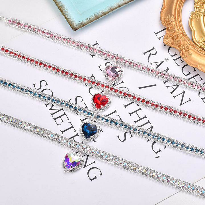 Luxury Cat | Luxury Crystal Cat Collar with Reflective Gem Heart Pendant