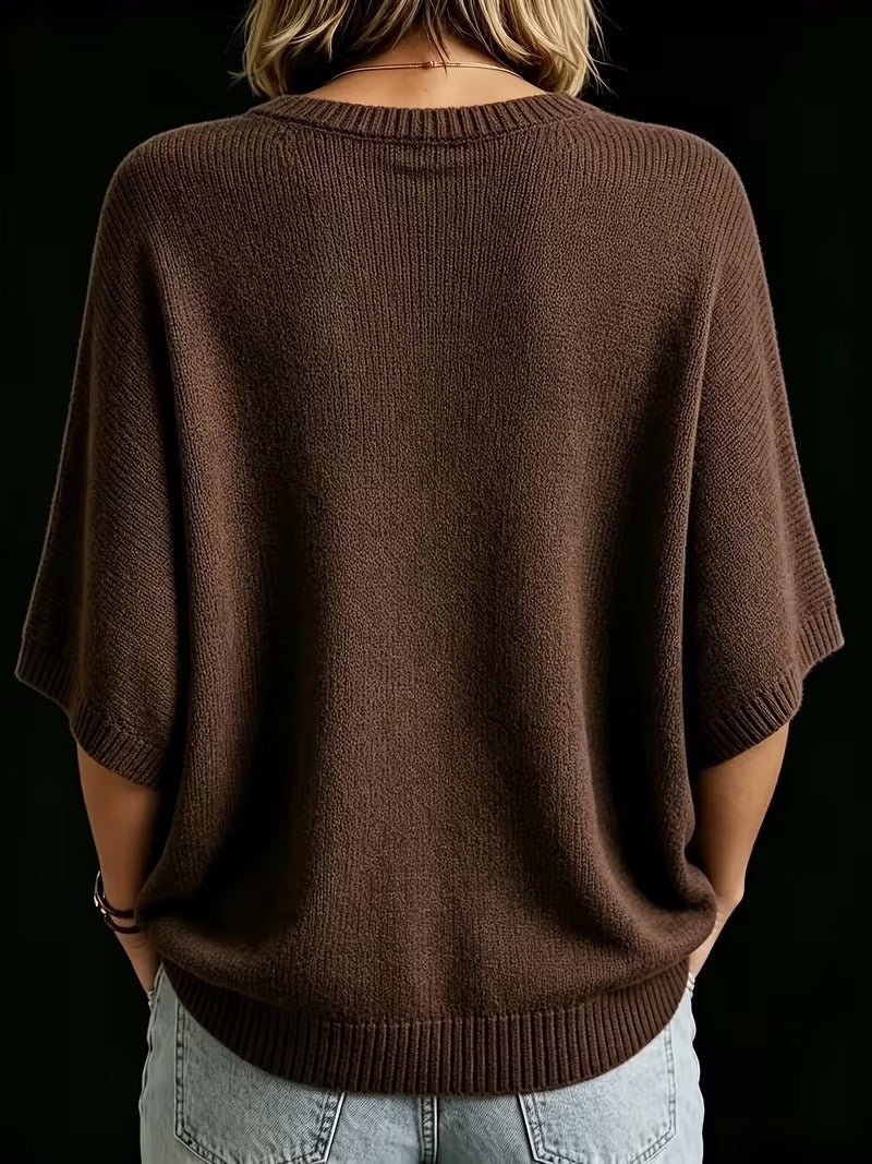 Casual Knit Top with Short Batwing Sleeves and Round Neckline