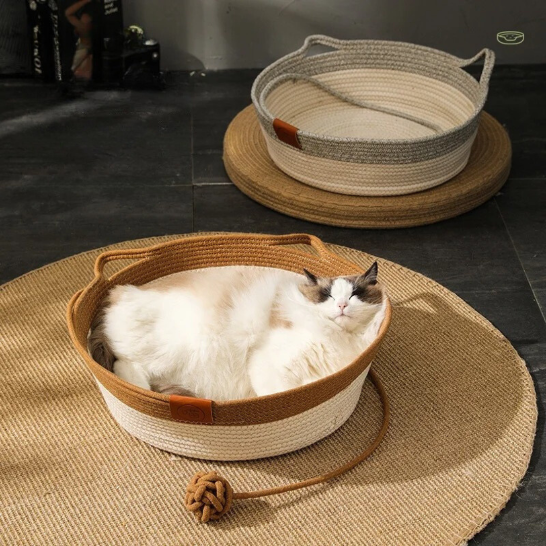 Handgeflochtenes Bett aus Baumwollseil für Katzen - CozyNest
