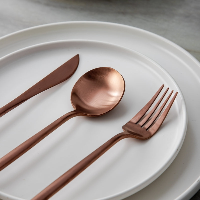 Minimalist Cutlery for Modern Tables - PureSet