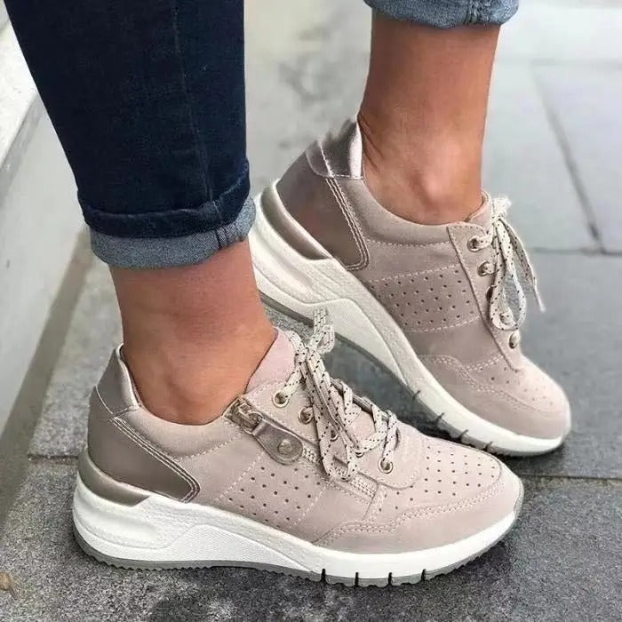 Women's Walking Boots – Supportive and Stylish Footwear