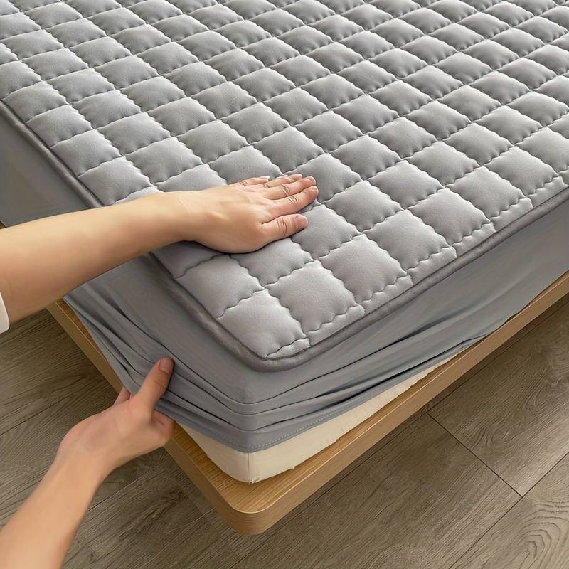 Mattress Protector | Waterproof Mattress Cover | SchlafLux