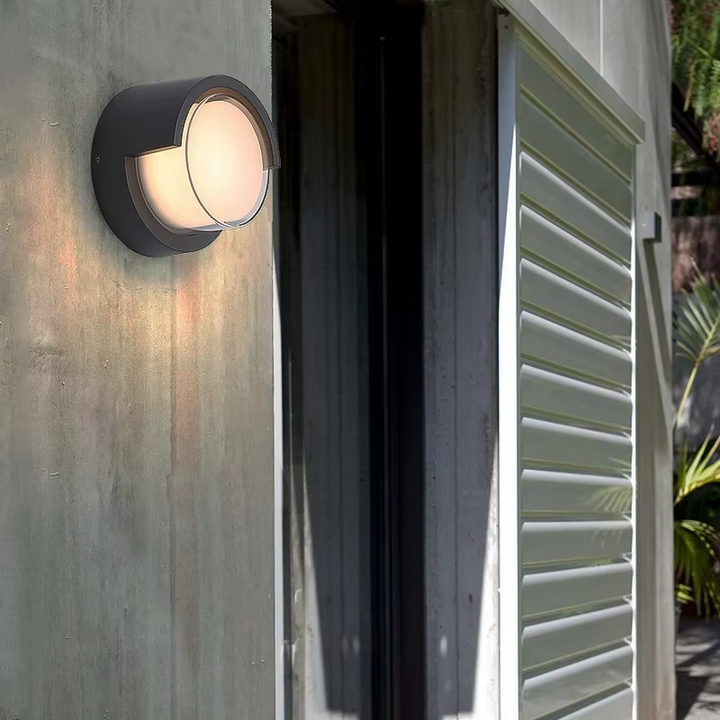 Outdoor Wall Lamp with Motion Sensor – Modern Design