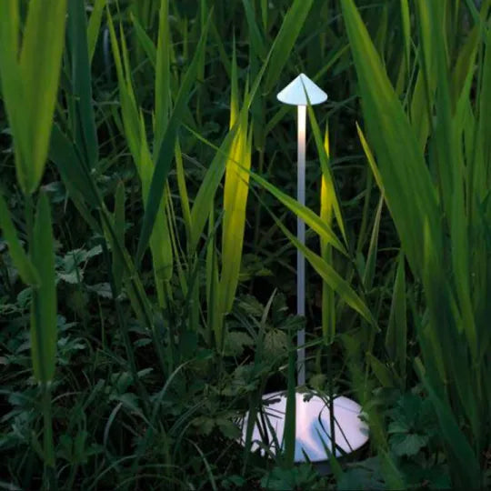 Modern Wireless LED Table Lamp - Elegant and Versatile