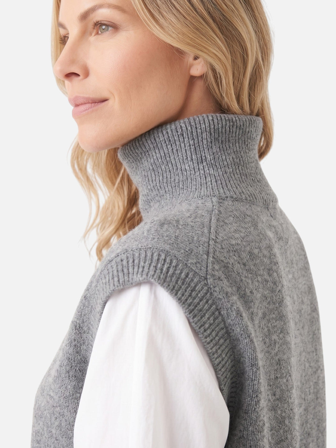 Women's Sleeveless Roll-Neck Knit Jumper