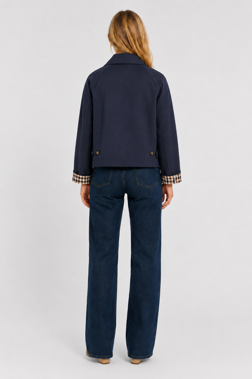 Lightweight Women's Jacket with Loose Fit and Gingham Lining