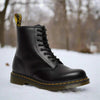 Ankle boots with laces and profiled sole