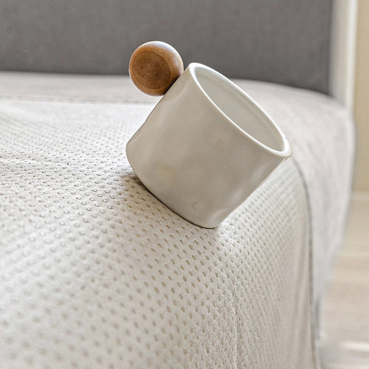Scratch-resistant chenille sofa cover - stylish, non-slip & machine washable