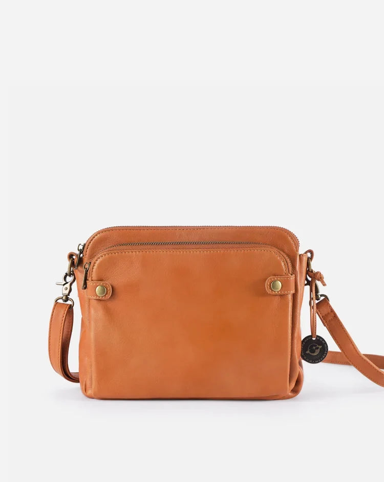 Elegant Leather Crossbody Shoulder Bag - Refinement & Space