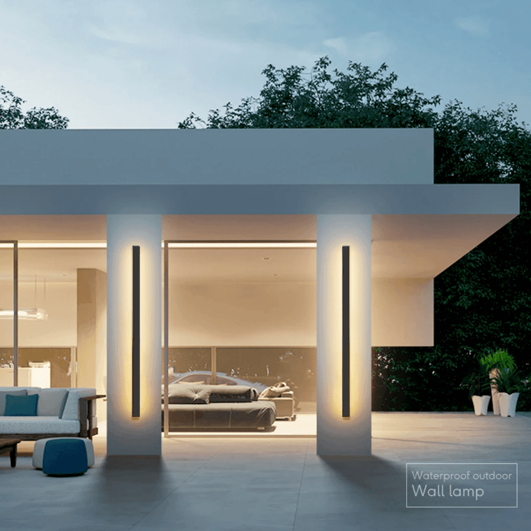 Sleek Vertical LED Wall Lamp – Outdoor Elegance